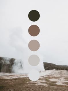 four different colors are arranged in the shape of three circles, with steam rising from them