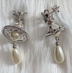 Jewelry Inspo, Dream Jewelry, An Angel, Pretty Jewellery, Ear Jewelry, Pearl Drop