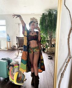 Shanin Blake Outfits, Forest Rave Aesthetic, Witchy Festival Outfit, Wook Hippy, Electric Forest Festival Outfits, Boho Rave Outfit, Warm Rave Outfits, Hippie Rave Outfits, Whomp Whomp