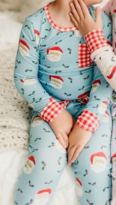 Material: Milk Silk Preorder If you order with other stock items,we will need ship together when this item finished~ Boys Christmas Pajamas, Santa Pajamas, Wholesale Boutique Clothing, Pajama Outfit, Pajama Outfits, Baby Skirt, Winter Pajamas, Clothing Wholesale, Trendy Kids