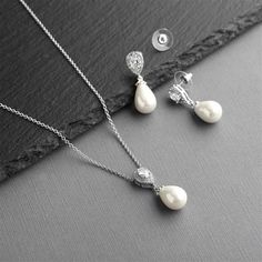 Summer Wedding Jewelry, Pearl Wedding Jewelry Sets, Elegant Pearl Jewelry, Pearl Wedding Jewelry, Wedding Jewelery, Wedding Jewelry Set, Jewel Wedding, Wedding Bridesmaid Jewelry, Pearl Bridal Jewelry