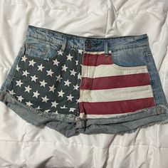 Denim Shorts- Never Worn Size 29 Trendy Cotton Jean Shorts For 4th Of July, Americana Style Denim Jean Shorts For Spring, Red Forever 21 Bottoms For Summer, Trendy American Flag Print Bottoms For 4th Of July, Forever 21 Red Summer Bottoms, Red Forever 21 Summer Bottoms, Trendy Spring Bottoms With Flag Print, Cotton Cutoff Jean Shorts For 4th Of July, Trendy American Flag Print Summer Bottoms