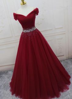 Princess Dress For Sale, Prom Dresses Red Long Gowns, Red Dresses For Bridesmaids, Red Carpet Theme Dresses, Ball Gown Dresses Elegant Red, Prom Dresses Long With Pockets, Red Dress Gowns Elegant, Red Dresses Ball Gown, Christmas Tulle Dress