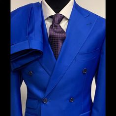 Royal Blue Double Breasted Super 150 Cerruti 1881 Wool Suit Ticket Pocket- Hand Stitched Wide Peak Lapel Double Vents Flat Front Pant 5-7 Day Delivery Time Anywhere In The World From Our Warehouse In Italy. You Will Not Find A Better Suit At This Price Anywhere. If The Fit, Price Point And Quality Does Not Exceed Your Expectations Return It For Refund. Elegant Blue Double Breasted Suit For Semi-formal Occasions, Tailored Double Breasted Blue Suit For Semi-formal Occasions, Fitted Double Breasted Blue Suit For Semi-formal Occasions, Fitted Blue Double Breasted Suit For Semi-formal Occasions, Fitted Blue Double Breasted Suit For Semi-formal Events, Elegant Blue Sets With Suit Collar, Tailored Blue Double Breasted Suit, Tailored Blue Double Breasted Suit With Suit Collar, Blue Elegant Formal Sets