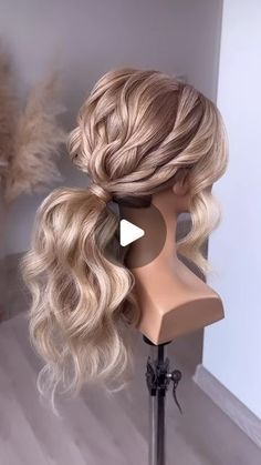 ‎روضه الشيباني‎ on Instagram‎: "#dubai #uae #qatar #riyadh #saudiarabia #hair #beauty #gilrs #hairstyles #hairup #curls #explorepage #instagood #explore #قطر #الامارات #الدوحه #الرياض #جده #بنات #تسريحات #كيرلي #اكسبلور_explore #fashion #لندن
 #love #likes #instahair #beauty #beautifull #microblading"‎ Riyadh, Dubai Uae, Microblading, Weeding, Qatar, Wedding Hair, Wedding Hairstyles, Dubai