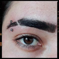 Eyebrow Piercing Eyebrow Piercing Hoop, Eyebrow Piercing Men, Eyebrow Cut, Eyebrow Piercing Jewelry, Eyebrow Slits, App Filter, Girl Skater, Black Eyebrows