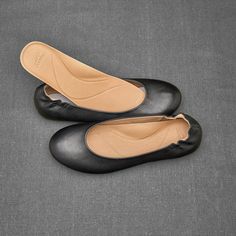 The Perennial Ballet Flat is finally here! From day to night, Dansko's Mollie keeps you stylishly supported, offering a seamless transition from morning meetings to evening outings while maintaining an unparalleled level of chic comfort. Move through each season with ease and style, fueled by the unbeatable comfort and support of Dansko. Elegant Everyday Flats With Cushioned Footbed, Comfortable Formal Flats With Ortholite Insole, Elegant Flats With Arch Support And Round Toe, Elegant Closed Toe Flats With Arch Support, Classic Flats With Arch Support For Work, Comfortable Formal Flats With Round Toe, Comfortable Flats With Arch Support For Work, Flats With Arch Support For Work, Comfortable Cushioned Flats For Workwear