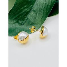 18k Gold Plated Titanium Stud Post Earrings Pearl And Gold Hypoallergenic New Gift With Purchase Everyday Round Gold Pearl Earrings, Gold Round Pearl Earrings For Everyday, Princess Cut Stud Earrings, Champagne Earrings, Clear Crystal Earrings, Gold Bar Earrings, Safety Pin Earrings, Tassel Drop Earrings, Holiday Earring