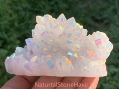 weight:290g+ White Mineral Crystal As Gift, Healing Journaling, Beautiful Stones, Cool Rocks, Earth Elements, Wallpaper Space, Crystal Blue, Quartz Cluster, Blue Quartz