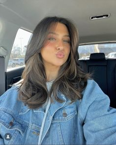 Cute Haircuts For Medium Hair Wavy, Face Framing For Medium Length Hair, Short Brown Haircuts Mid Length, Midlength Brunette Hair, Middle Length Wavy Hair, Haircut Small Face, Mid Length Hair With Layers Dark Brown, Brown Hair Haircuts Medium, Keaton Oaks Hair