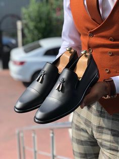 Tassels Classic Shoes Matte Black | VICLAN Official Shoes, Men Shoes Formal, Shoe Designs, Tassel Shoes, Best Shoes For Men, Loafers Online, Mens Fashion Classy, Black Loafers, Tassel Loafers