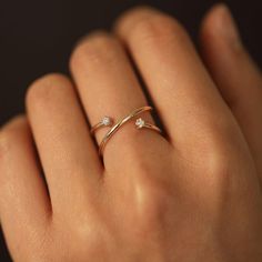 Diamond Ring / Open Cross Ring / Criss Cross Diamonds Ring / | Etsy Intertwined Ring, Cross Wedding, Meaningful Design, Ring Rosegold, Gold Rings Fashion, Gold Ring Designs, Cross Ring, Cross Design, Fashion Ring