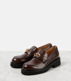 V Logo, Valentino Garavani Shoes, Black Ballet Flats, White Flats, Red Valentino, Leather Loafers, Shoe Box, Valentino Garavani, Loafer Shoes