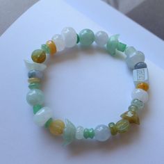 --- SPECIFICS --- 💚Materials: 100% Natural High End Green Jadeite Jade. Jade is from Myanmar. 💚-The Jade is 100% natural UNTREATED , UNHEATED, UNDYED- 💚Closure: the closure is made of handmade knot.  💚Bracelet size: 6 -- 8 Inches 💚Bead Diameter:From 5.0mm to 12mm 10mm bead jade bracelet: https://gioiellohandcrafted.etsy.com/listing/1698765012/natural-vivid-green-jade-beaded 6mm bead jade bracelet: https://gioiellohandcrafted.etsy.com/listing/1673283337/natural-vivid-green-jade-beaded 4mm be Jade Bangle, Knot Bracelet, Natural High, Jade Bracelet, Handmade Artwork, Jade Jewelry, Bead Bracelets, Jade Beads, Green Jade