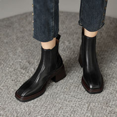 Step into luxury with our timelessly elegant Versatile Square Toe Leather Chelsea Boots. Crafted from the finest leather for lasting style, these classic silhouette boots feature a versatile square toe and a comfortable pull tab. No matter the occasion, you'll always stand out in chic, effortless style. Luxury Classic Chelsea Boots For Winter, Luxury Chic Ankle Platform Boots, Luxury Casual Chelsea Ankle Boots, Luxury Chelsea Ankle Boots For Winter, Luxury Winter Chelsea Ankle Boots, Luxury Elegant Chelsea Boots For Winter, Luxury Classic Square Toe Platform Boots, Chelsea Boots Elegant, Luxury Classic Ankle Platform Boots