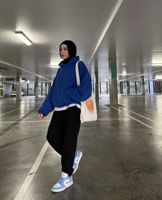 Hijabi Sports Outfit, Hijab Hoodie, Hijab Trends