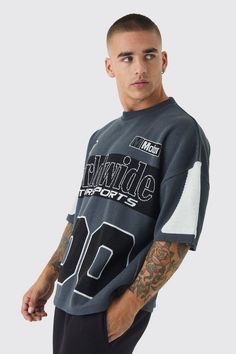 Oversized Moto 100 Knitted T-Shirt | boohooMAN USA Going Out Shirts, Race Day Outfits, Suits Prom, Going Out Trousers, Tall Pants, Prom Suits, Blazer Shirt, Plus Size Hoodies, T Shirt Oversized