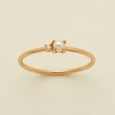 Petite Pearl Ring