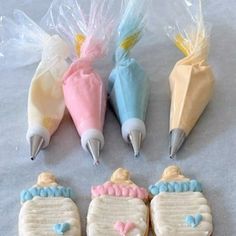 GoodiesSweetsTreats on InstagramSweet buttercream baby bottle cookies for a gender reveal partyCookie cutter@annclarkcookiecutters Don’t forget to check out @parchmentpaperdotcom for 50rolls using code goodies Baby Sugar Cookies, Baby Bottle Cookies, Cookies Baking, Cookie Frosting, Reveal Party, Baby Bottle, Reveal Parties