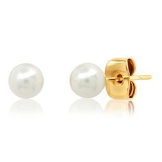 Small, simple and classic, this 4mm freshwater pearl stud is a great wardrobe basic. Gold plated brass, freshwater pearls AE-0055 (G/PRL) Medium Classic Pearl Drop Earrings, Classic Gold Pearl Earrings For Everyday, Classic Hypoallergenic Pearl Earrings, Classic Adjustable Gold Pearl Earrings, Tai Jewelry, Ruby Jane, Simple Pearl, Clover Charm, Girl Needs