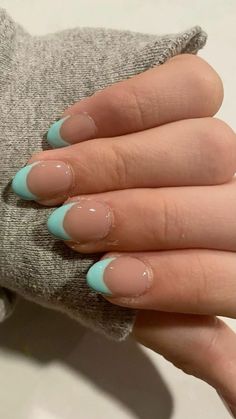 Simple Summer Nail Inspo Short Almond, Beachy Nail Inspo Short, Two Color French Tip Nails Summer, French Tip Nails 2 Colors, Short Acrylic Nail Inspo Summer, Tip And Dip Nail Ideas, Short Acrylic Nails Almond French Tips Summer, Prom Nails For Teal Dress, Acrylic Nail Designs Back To School