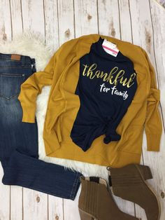 Thanksgiving tshirt and mustard Cardigan! Loooove What To Wear For Thanksgiving, Thankful For Family, Race Outfit, Mustard Cardigan, Fall Fashion Trends Women, Off Work, Dinner With Friends, Blonde Brunette, Gold Letters