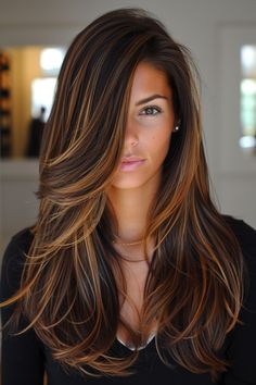 Brown With Carmel Hilights, Quarter Head Highlights, Long Bangstyle Hair 2020, Summer 2024 Hair, California Brunette Hair, California Brunette, Rambut Brunette, Brunette Hair With Highlights, Brunette Balayage Hair