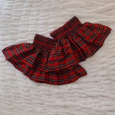 Double Layered Ruffle Skirt In Christmas Plaid Pattern!! Perfect For The Holidays!!! Size Small & Mediums!! If You Have More Questions Please Feel Free To Dm My Insta @Ameliaskloset Black White Red Plaid Skirt, Chrostmas Skirt, Red Plaid Layered Skirt, Red Tartan Rara Skirt, Plaid Holiday Skirt, Red Holiday Skirt, Christmas Red Skirt, Layered Ruffle Skirt, Silk Mini Skirt