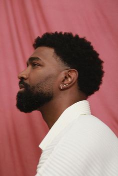 Man Afro Hairstyles, Black Man Faded Haircut, Low Cut Hairstyles Black Men, African Haircut Men, Mini Fro Taper Men, Black Hair Cuts Men Taper, Fade Beard Styles For Men Black, Black Hair Men Hairstyles, Afro Haircuts For Men