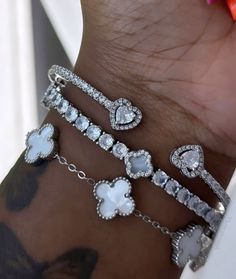 #bracelet #jewelry #jewelrydesigner Bracelet Ideas Silver, Jewelry Inspo Silver, Silver Jewellry, White Clover, Lip Oils