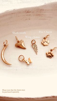 Mix and match your favorite pendant charms to create a personalized piece of jewelry. Each charm is sold separately and individually. Item Details:This is a listing for ONE(1) Gold Charm. ( Including a 14k gold-filled jumping 7mm ) Tiny Butterfly Charm, Natural Bronze, 10mm.Paw Charm, Natural Bronze, 9mm.Shark Tooth Charm, Natural Bronze, 11mm.Wing Charm, Natural Bronze, 15mmCrescent Moon charm Natural Bronze, 22 mm *Natural Bronze - Our bronze is a high-quality Italian copper and tin alloy cont Gold Minimalist Dangle Charms, Minimalist Rose Gold Charm Necklace, Small Everyday Charm Necklaces, Minimalist Gold Charms With Dangling Details, Gold Round Pendant With Removable Charms, Dainty Nickel-free Round Pendant Charms, Minimalist Charms With Removable Features For Gifts, Rose Gold Charm Necklaces As Gift, Small Dangling Charms For Gifts