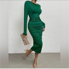 Long Sleeve Fashion Midi Dress Is Everything Stylish & Chic! Fabric Is Stretchy & Comfortable, Made Of 95% Polyester & 5% Spandex Color Is Bold & Unique! Dress Hugs Your Curves & Brings Out That Hour Glass Shape Every Women Desires! Size: M Green Midi-length Bodycon Dress, Green Ruched Bodycon Midi Dress, Green Stretch Midi Dress With Ruched Detail, Green Stretch Ruched Midi Dress, Casual Elastane Midi Dress For Party, Bodycon Gown, Long Sleeve Fashion, Midi Dress Style, Hour Glass