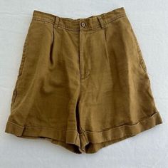 GAP Linen Pleated High Waist Shorts VTG Camel 90s Y2K Mom Shorts  | eBay 1940s Shorts, Camel Shorts, High Waist Shorts, Mom Shorts, Brands Outlet, High Waisted Shorts, Short Outfits, Camel, Gap