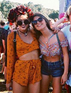 Edm Music Festivals, Festival Attire, Festival Chic, Festival Inspo, Music Festival Fashion, Music Festival Outfits, Edm Music, Coachella Fashion