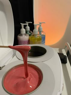 Waxing Wax Salon Aesthetic, Waxing Vision Board, Wax Pot Aesthetic, Waxing Aesthetic Room, Wax Aesthetic Pictures, Body Waxing Aesthetic, Aesthetician Vision Board, Esthetician Machines, Esthetician Waxing Aesthetic