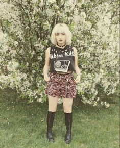 Lipst1ckteeth Outfits, Riot Girl Outfits, 90s Grunge Kinderwhore Outfits, Riot Fest Outfit, Riot Girl Fashion, Outfit Ideas Glam, Emo 2020, Riot Grrrl Outfits, Feminine Punk