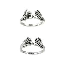 Unique Pinkie Promise Ring Celebrate your bond with this unique skeleton hand pinkie promise ring, perfect for expressing unwavering commitment with your friend or lover. Personalize it by engraving names on the inner band for a special touch. Ideal for Valentine's Day, birthdays, and other special occasions. Crafted with intricate details, this ring makes a meaningful gift. Show your everlasting promise with this stylish and symbolic piece of jewelry. Item specifics: Style: Pinky Promise Ring M Engraved Necklace Mothers, Pinky Promise Ring, Pinkie Promise, Cute Promise Rings, Couples Ring, Lucky Charm Necklace, Wedding Gifts For Groomsmen, Promise Rings For Couples, Mothers Bracelet