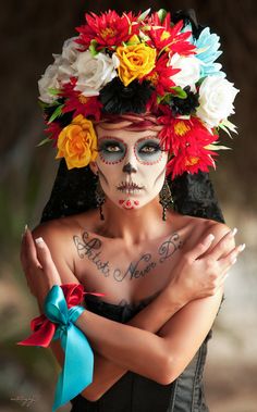 simple sugar skull makeup Day Of The Dead Party, Day Of The Dead Art, Mexican Holiday, Day Of Dead, Sugar Skull Art