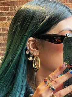 Maximalist Jewelry, Gold Jewelry Aesthetic, Layered Earrings, Piercing Inspo, Stacked Earrings, Chunky Earrings, Piercings Jewelry