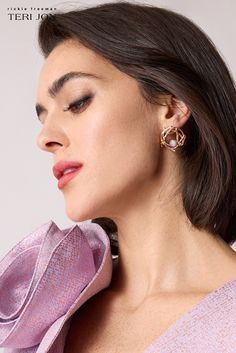 Nothing short of unique and stunning, these rose gold-plated drop earrings will elevate any look. The intertwining of circular branches hold blue lace agate cabochons. To be worn for both casual and formal affairs. Color: Rose Gold Weave Design with Rose Gold Plated Stone Push Back Closure Chic Rose Gold Earrings For Formal Occasions, Feminine Rose Gold Jewelry For Evening, Feminine Rose Gold Evening Jewelry, Chic Rose Gold Jewelry For Evening, Rose Gold Studs, Blue Lace Agate, Lace Agate, Rose Gold Earrings, Gold Studs