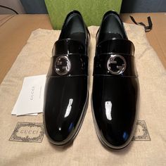 New Black Patent Leather Round Interlocking G Hardware Leather Sole 100% Authentic Shoes Gucci, Gucci Black, Gucci Shoes, Gucci Men, Black Patent Leather, New Black, Patent Leather, Loafers, Slip On