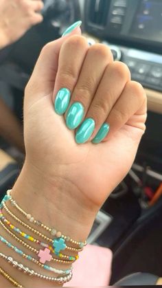 Teal Nails With Chrome, Chrome Teal Nails, Cute Teal Nails, Nails Teal Blue, Blue Teal Nails, Teal Nails Ideas, Teal Chrome Nails, Simple Chrome Nails, Teal Blue Nails