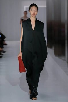 New York Fashion Week 2024, Nella Larsen, Fashion Week 2024, Summer 2025, Spring 2025, Minimal Classic, Show Collection, Woman Style, September 2024