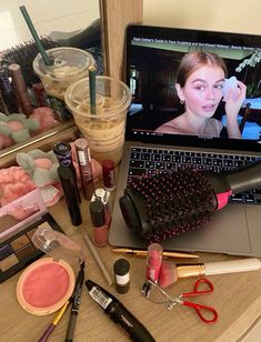 Sunkissed Makeup, Vogue Beauty, Mia 3, It Goes On, Girls World, 8th Grade, Girls Life, Just Girl Things