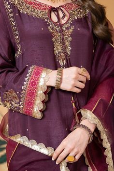 Eid Raw Silk Sets With Handwork, Eid Raw Silk Sets With Gold Embroidery, Purple Raw Silk Sets For Eid, Eid Purple Dupatta With Dabka Details, Eid Tunic Set With Dabka Detail, Eid Collection, Silk Dupatta, Scalloped Lace, Raw Silk