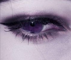 Purple Person Aesthetic, Purple Siren Eyes, Purple Alt Makeup, Eye Bags Aesthetic, Purple Eyes Aesthetic, Eyepatch Aesthetic, Elissabat Aesthetic, Dark Purple Eyes, Black Hair Purple Eyes