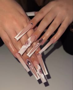 Mail Ideas Long, Latina Acrylic Nails Long, Long Nails Latina, Long Square Acrylic Nails Latina, 18th Birthday Nail Ideas Acrylic, X Long Nails, Nails Acrylic Inspo Long, Ivan Cornejo Nails Ideas, White Square Acrylic Nails With Design