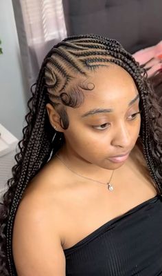 fulani braids Fulani Braids With Accessories, Fulani Braids Hairstyles Side Part, Fulani Braid Patterns, Stitch Braids Side Part, Indecisive Braids, Alicia Keys Braids Fulani, Tribals With Island Twist, Fulani Knotless Braids With Curls, Fulani Braids With Big Forehead