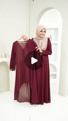 RAYHA® on Instagram: "Wahh! Cantik sangat tau. Nahhh ni 2 in 1 Dhaneya Kaftan wajib korang grab sekarang sebab dah ready stock. Jom dpt kan harga promo sempena 6.6 di tiktok shop kami 🔥

Memang tak rugi grab sbb cantik sgt2 korang, material 100% chiffon & siap ada lining ya. Cardigan provided! Jadi boleh cover lemak2 korang tu, mmg on point habis ! 🤭

#jubah #kaftan #jubahmurah #jubahmuslimah #jubahmoden #jubahcantik #kaftanmurah #kaftanmodern #kaftandress #kaftancantik" Pink Floor-length Party Abaya, Elegant Floor-length Chiffon Abaya, Summer Embroidered V-neck Abaya, Fitted Embroidered Maxi-length Abaya, Ramadan Jalabiya, Tiktok Shop, Chiffon