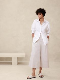 Linen-Blend Easy Wide-Leg Crop Pant | Banana Republic Factory Cropped Linen Pants Outfit, Wide Leg Linen Trousers, Linen Blend Pants, Wide Leg Cropped Pants, Wide Leg Linen Pants, Banana Republic Factory, Banana Republic Pants, Linen Trousers, High Waisted Trousers